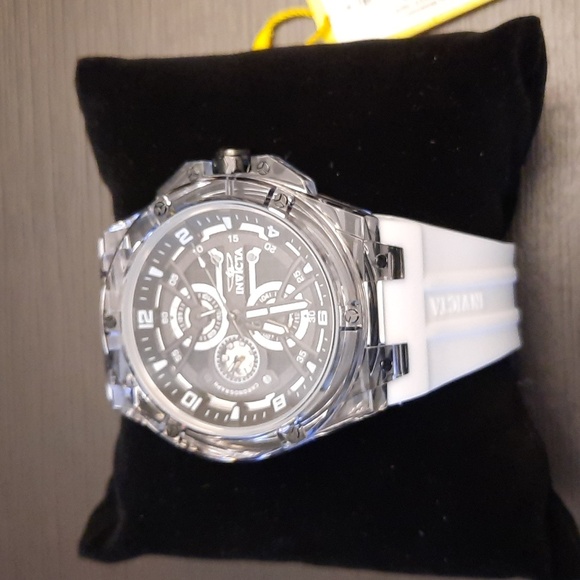 Invicta Racing Saphirex Watch - Picture 2 of 4